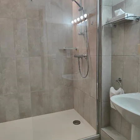 Les Rochers Hotel 3*