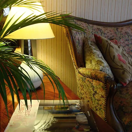 Les Rochers Hotel 3*