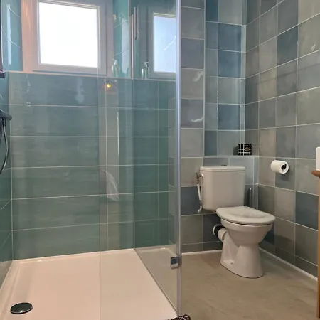 Hotel Les Rochers Saint-Savin (Hautes-Pyrenees)