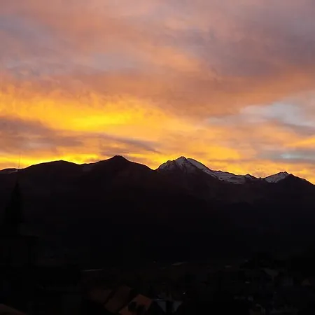 Les Rochers Saint-Savin (Hautes-Pyrenees)