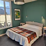 Les Rochers Hotell 3*
