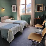 Hotel Les Rochers 3*