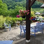 Les Rochers Hotell 3*