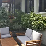 Hotell Les Rochers Saint-Savin (Hautes-Pyrenees)