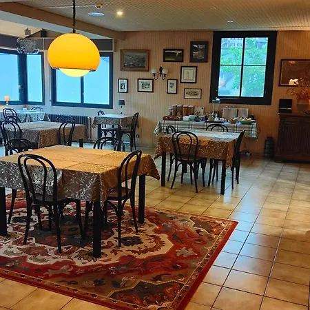 Les Rochers Hotel Saint-Savin (Hautes-Pyrenees)