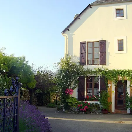Les Rochers Hotell 3*