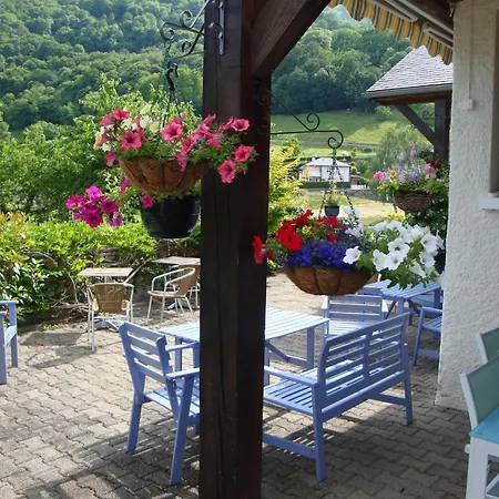 Les Rochers Szálloda 3*