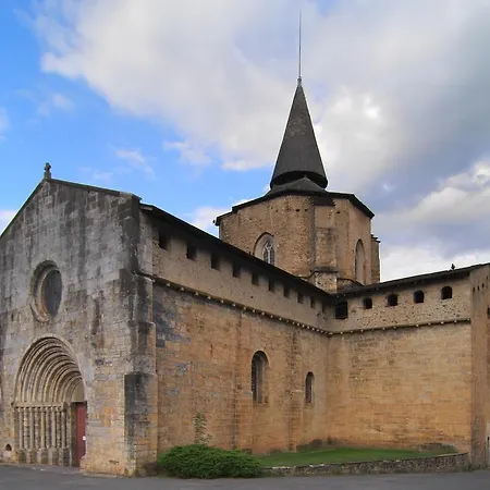 Szálloda Les Rochers 3*