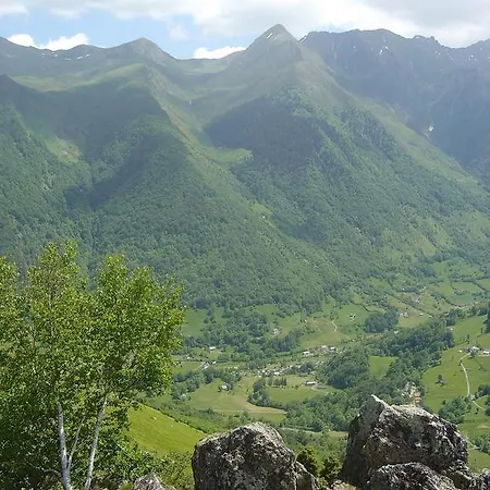 Les Rochers Hotell Saint-Savin (Hautes-Pyrenees)