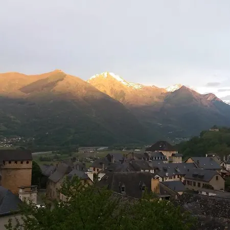 Les Rochers