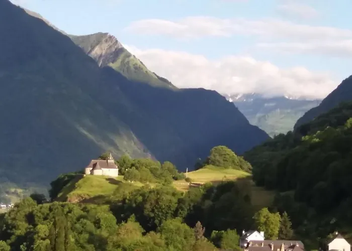 Отель Les Rochers