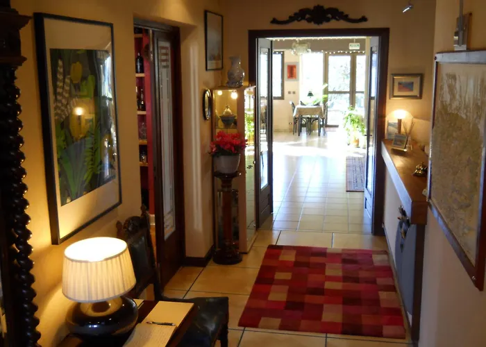 Отель Les Rochers