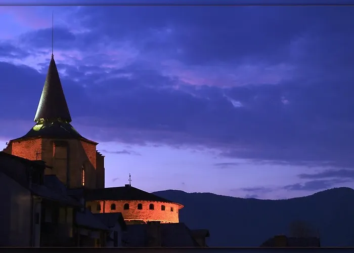 Les Rochers فندق Saint-Savin (Hautes-Pyrenees)